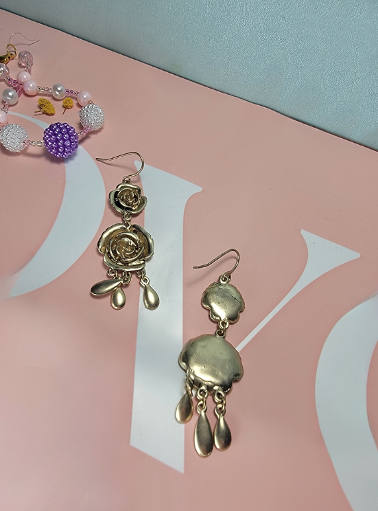 Dangle Dloral Earrings