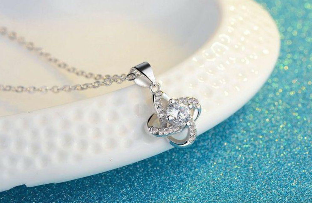 "To My Best Mom' Pendant Necklace