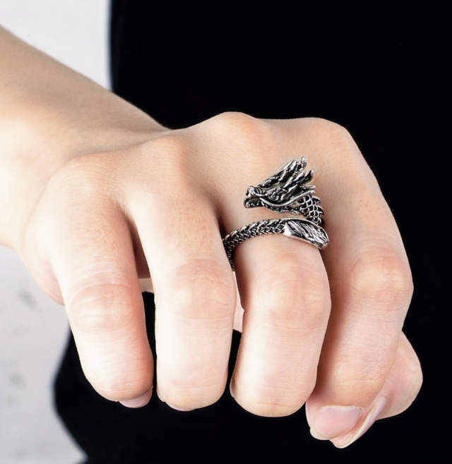 Gothic Dragon Ring