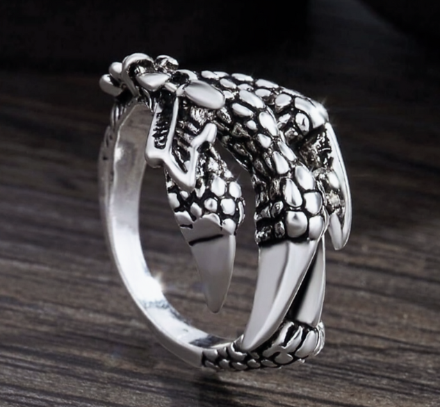 Dragon Claw Resizable Ring